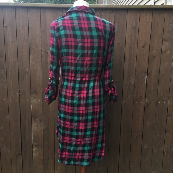 Just Fab | Red/Green Button Down Tie Tunic/Dress - Picture 6 of 8